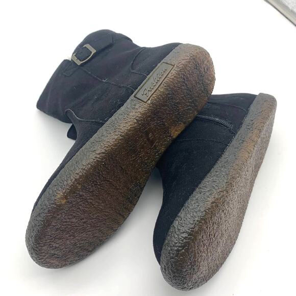 Black Ankle Boot Womens Size 5.5 Buckle Accent Faux Fur Bootie - Picture 7 of 9